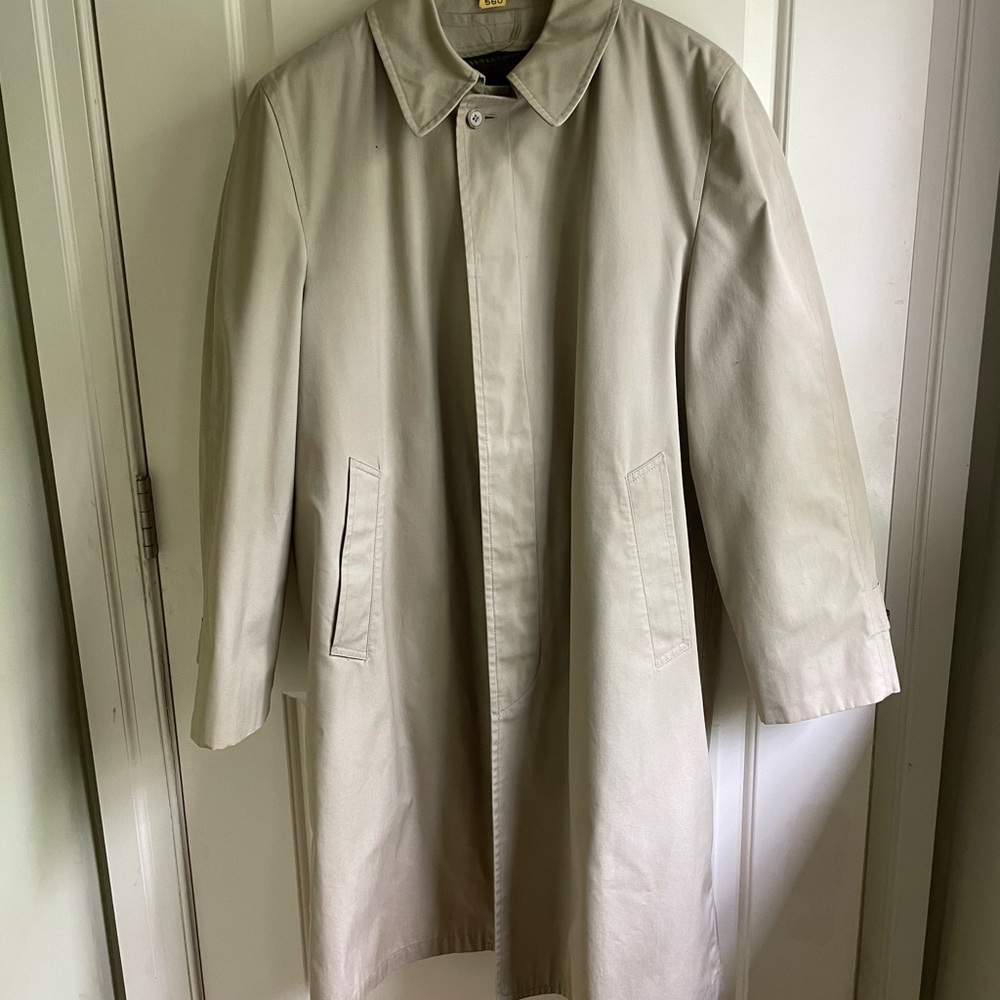Vintage London Fog Tan Trench 40 regular